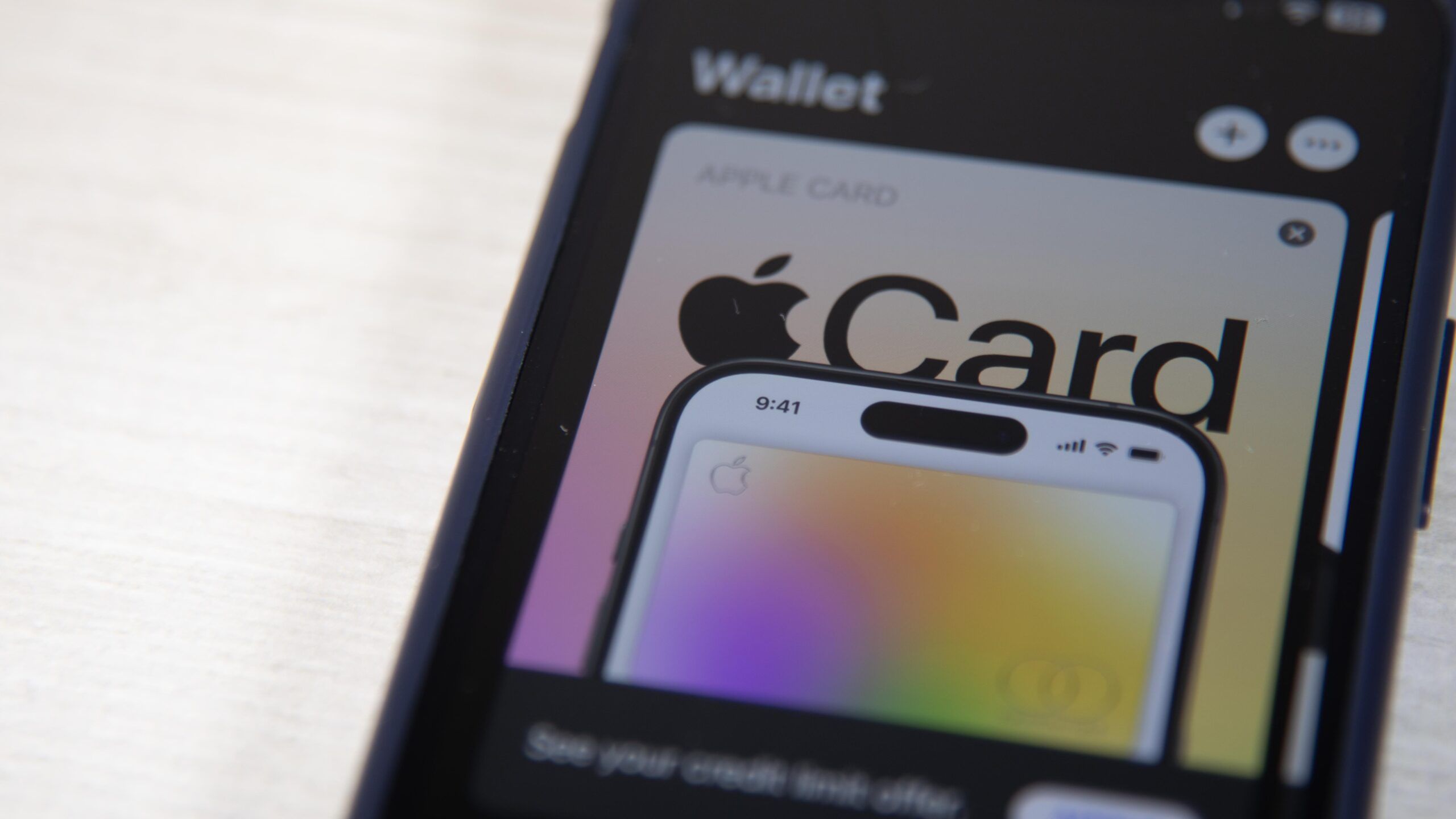 Can You Use a Debit or Credit Card to Buy Cannabis from a Dispensary? Here’s What You Need to Know